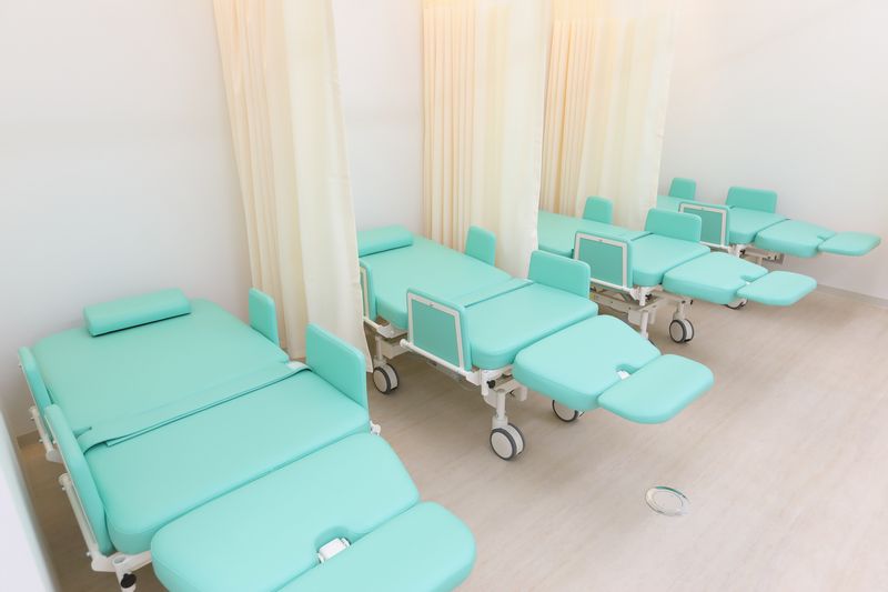 検査後も、医師が丁寧に結果を説明。「その後の治療」もご安心ください